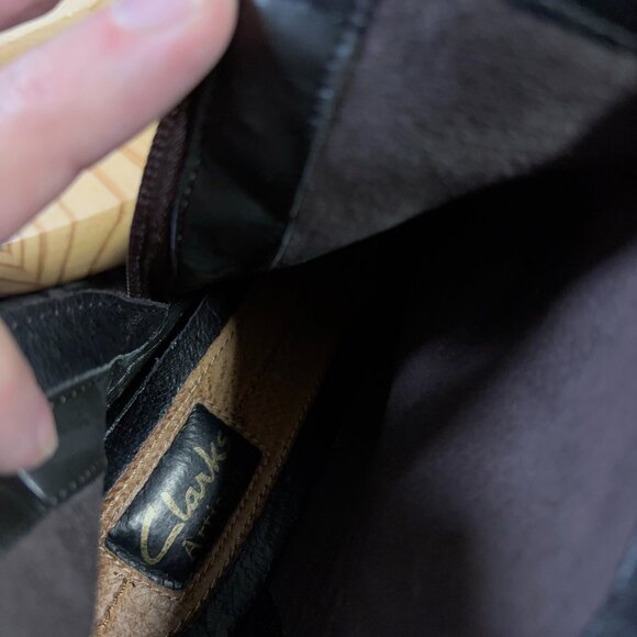 Clarks Artisan Ankle Boots Womens Size 8.5 Leather Burgundy Buckle Strap Booties - Picture 7 of 9